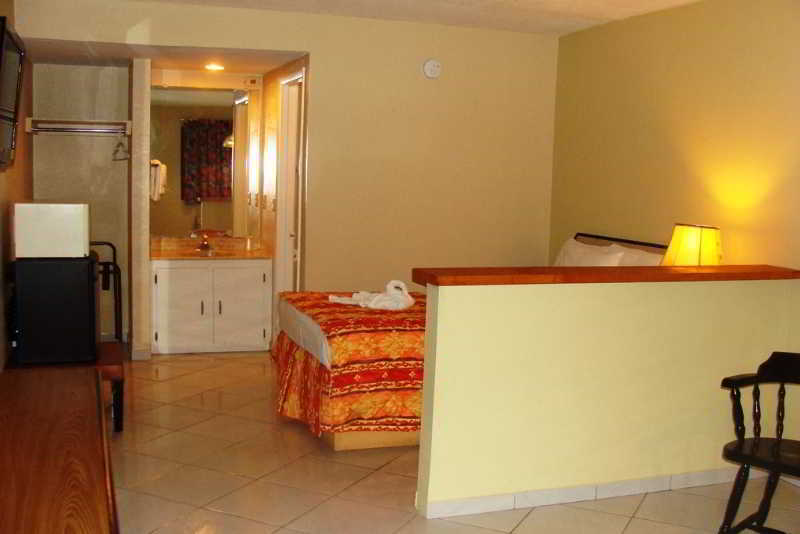 Sevilla Inn Kissimmee- Near Disney Buitenkant foto