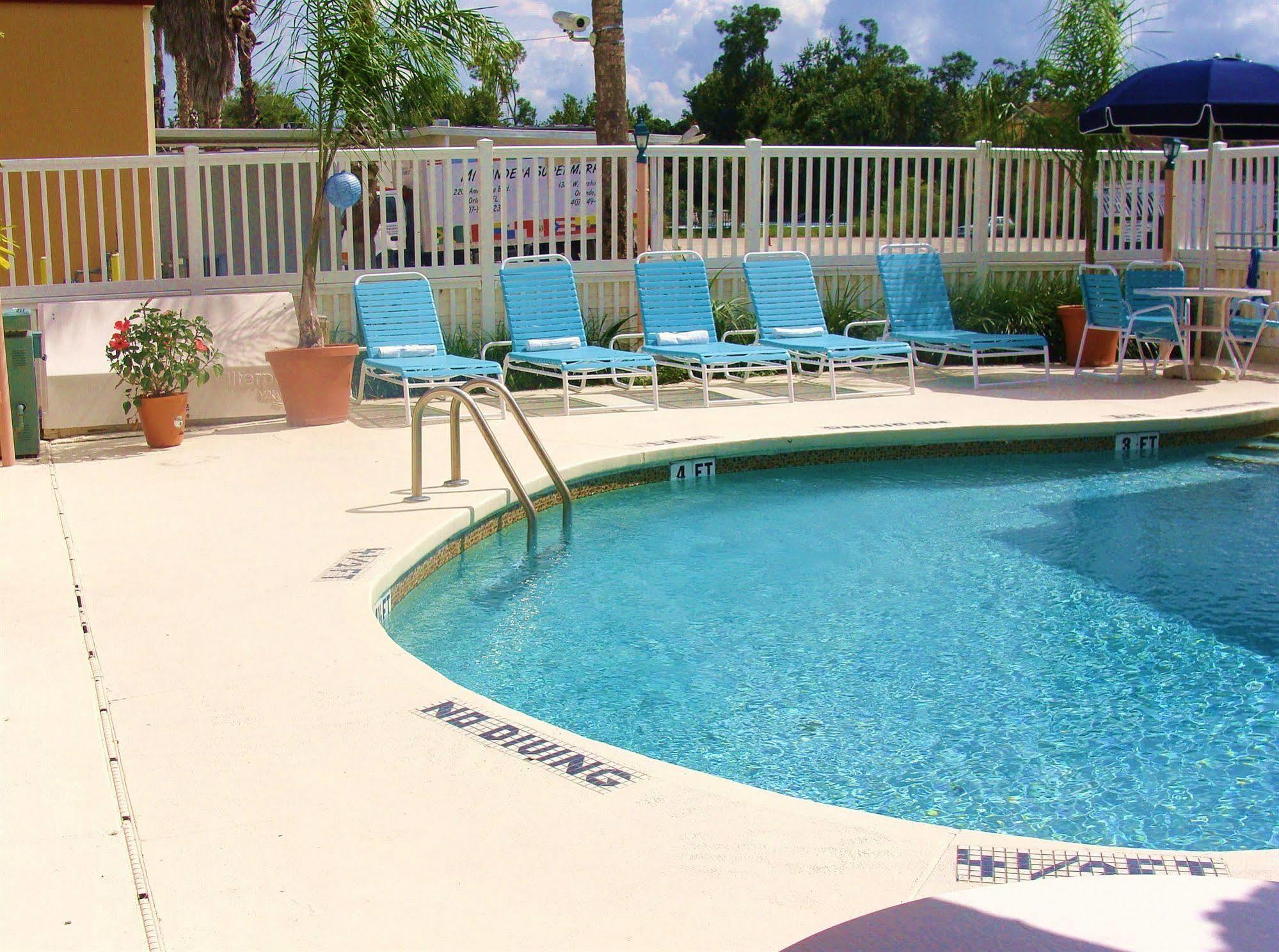 Sevilla Inn Kissimmee- Near Disney Buitenkant foto
