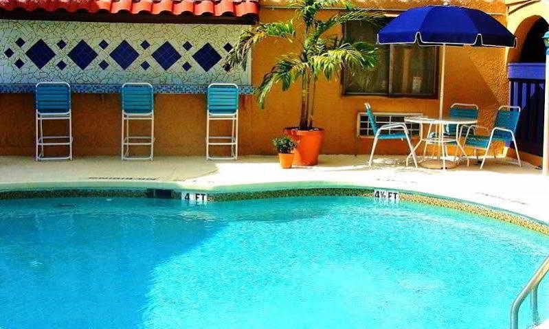 Sevilla Inn Kissimmee- Near Disney Buitenkant foto